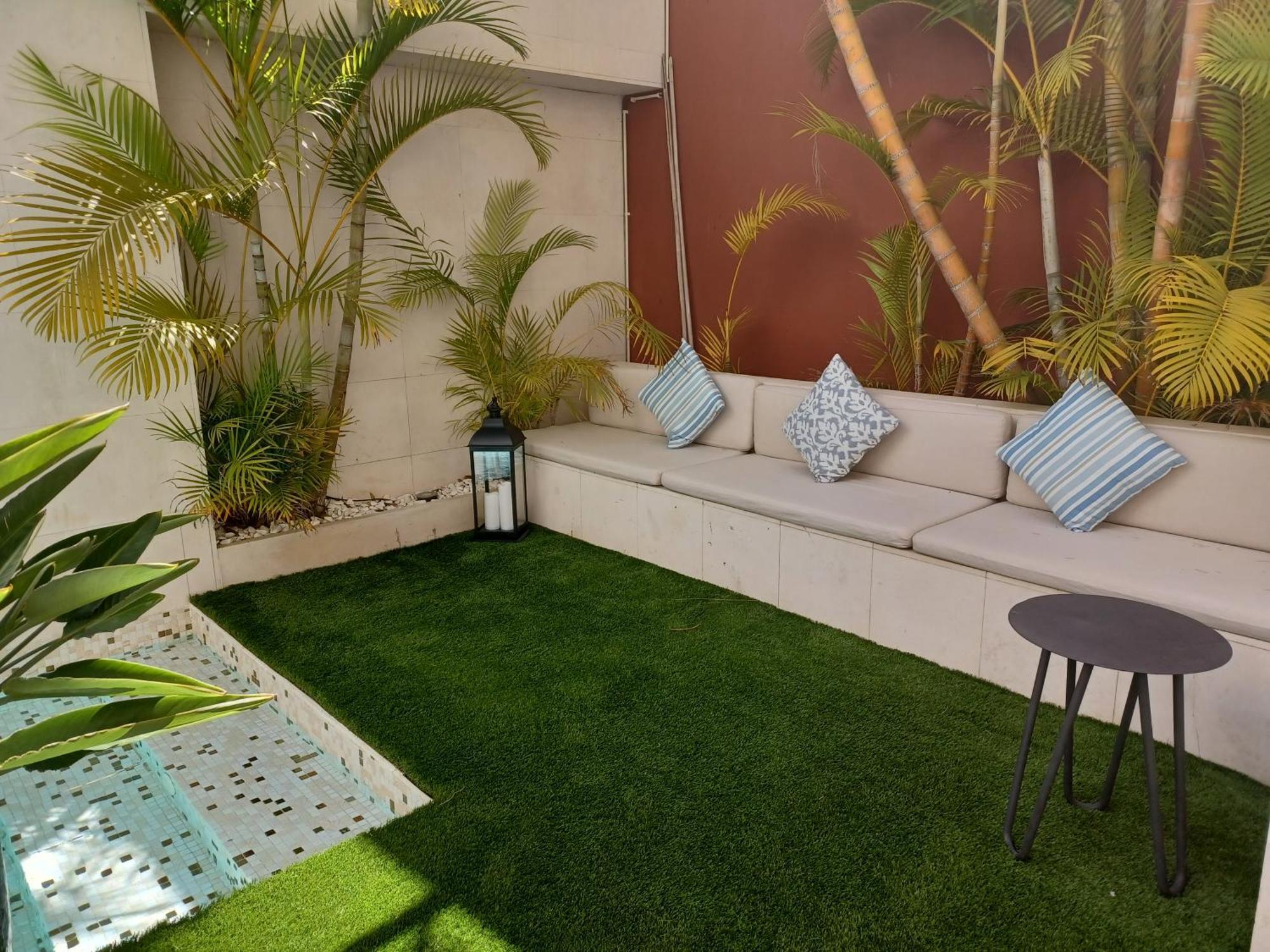 Villa Zawaia B&B Lagos Exterior photo